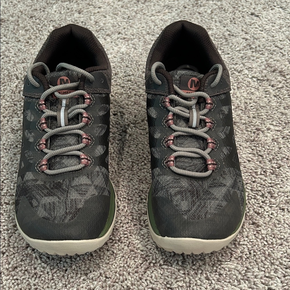 Womens-Merrell Antora 2 hiking shoe